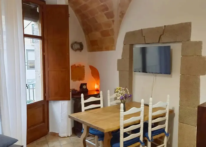 Casa Blava * Castello  D'Empuries