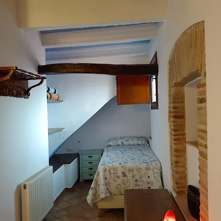 Casa Blava * Castelló d'Empuries